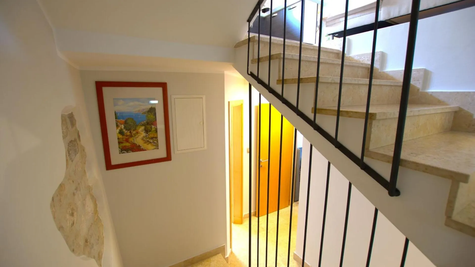 Villa House Nonina Kuca à Rab Town Hébergement de vacances